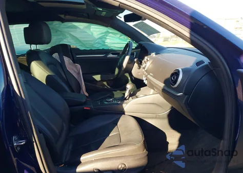 2016 Audi A3 2.0T Premium z USA, uszkodzony, nr VIN WAUE8GFF7G1008813